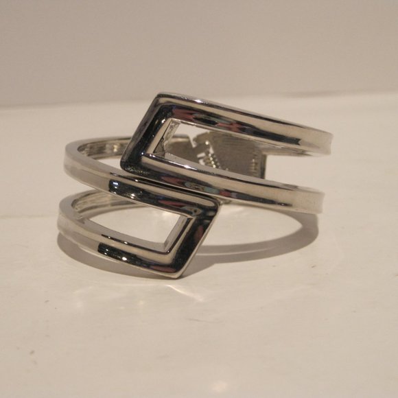 Faux Polished Silver Abstract Bangle Spring Hinge Bracelet Modern Twist Cuff - Picture 15 of 15